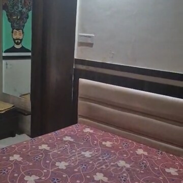 Bedroom in 3 BHK Apartment at Aundh Road – for Rent