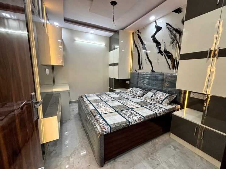 Bedroom, dwarka mor 3 Bedroom 85 Sq.Yd. Builder Floor In Dwarka Mor Delhi 7768584