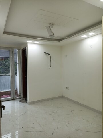 Room in 3 BHK Builder Floor at Chattarpur – for Sale