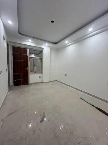 Room in 2 BHK Builder Floor at Chattarpur – for Sale