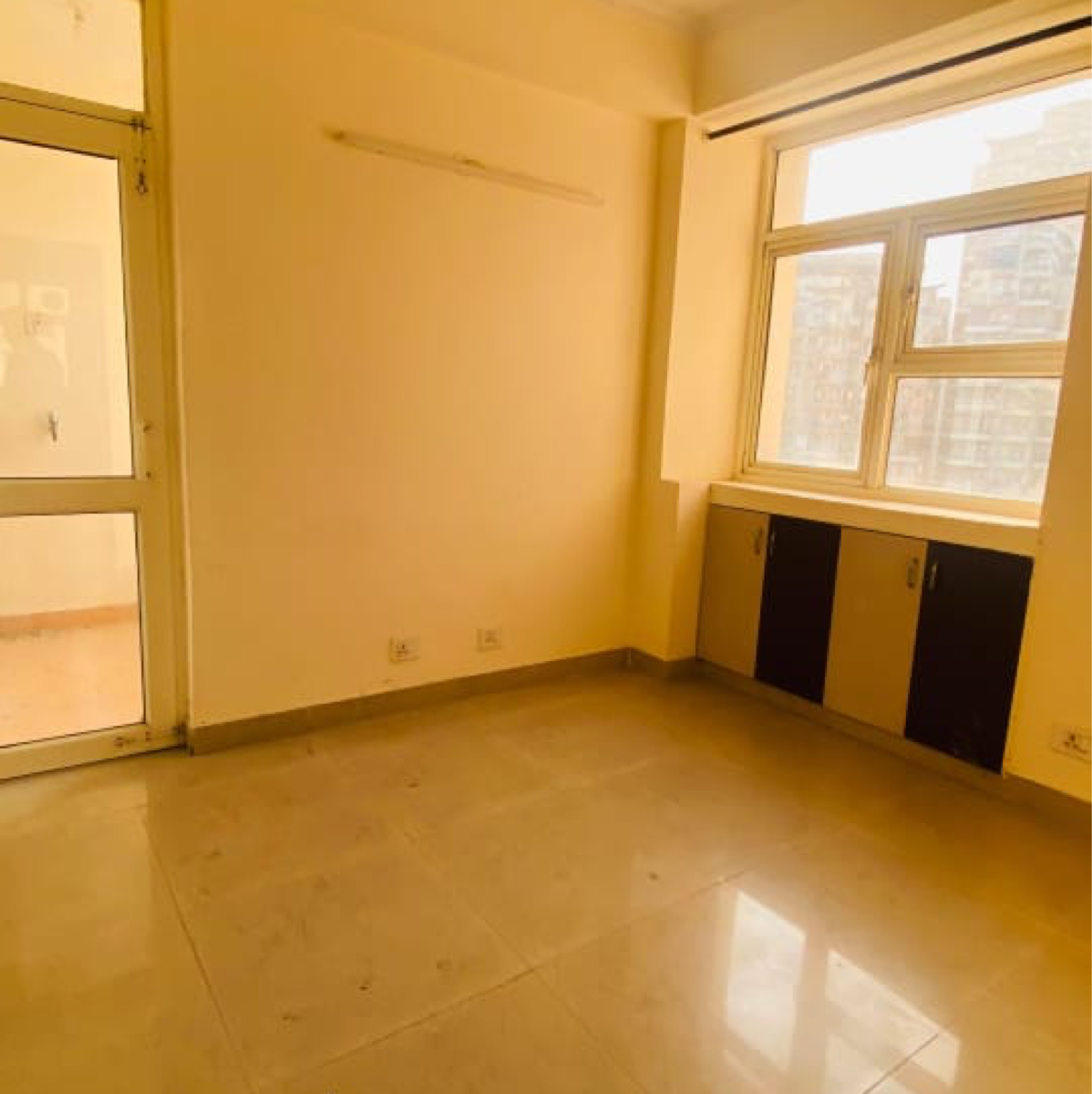 2 BHK + Pooja Room Apartment For Sale in Supertech Ecociti