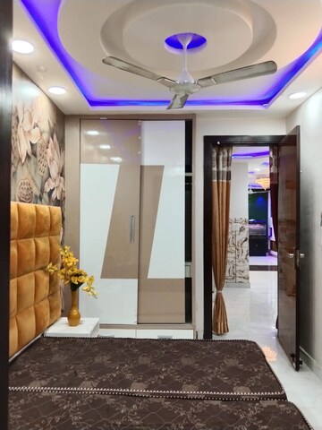 Building Lobby in 3 BHK Builder Floor at Uttam Nagar – for Sale