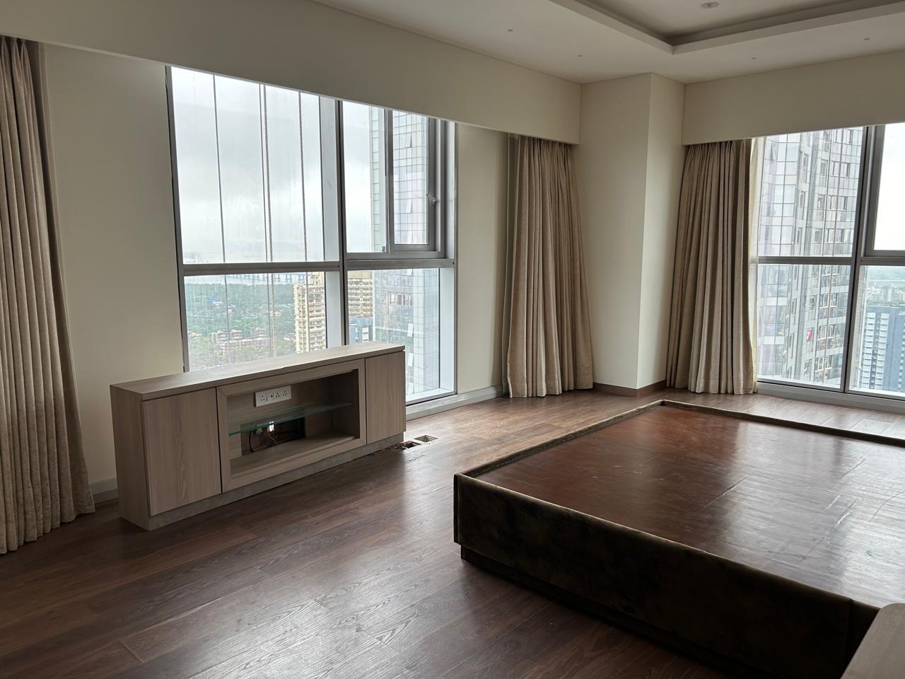 2 BHK Apartment For Resale in Celestia Spaces Sewri Mumbai  7768943