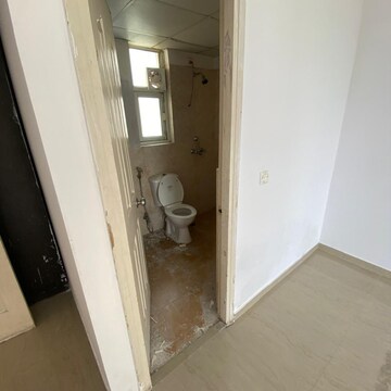Building Lobby in 4 BHK Apartment at Piedmont Taksila Heights, Sector 37c – for Sale