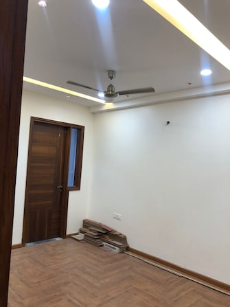 3 BHK Builder Floor For Resale in Kalyan Vihar Delhi  7769098