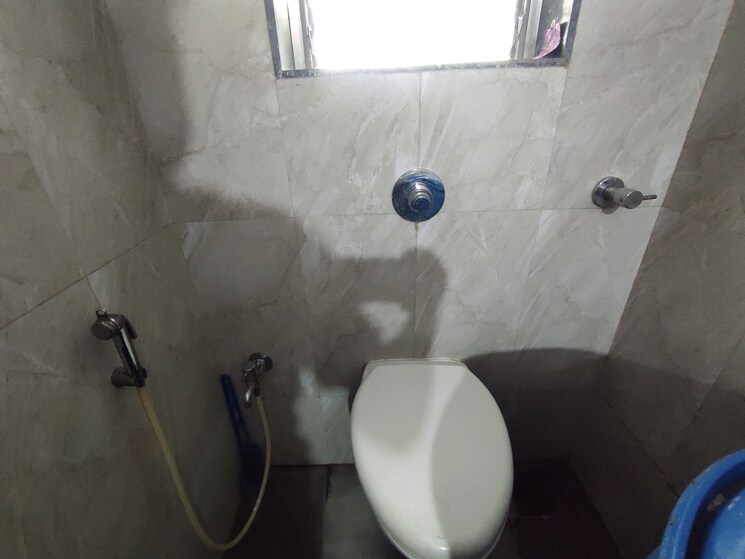 Bathroom, chetan-apartment-ghatkoper 2 Bedroom 556 Sq.Ft. Apartment In Ghatkopar East Mumbai 7769116