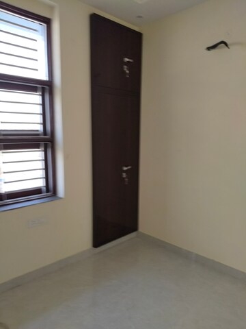 Room in 3 BHK Independent House at Galaxy Enclave Kalwara, Kalwara – for Sale