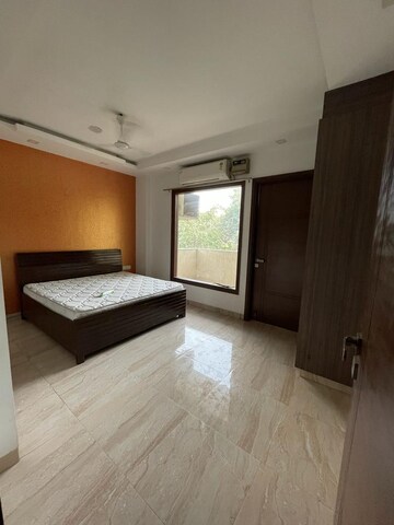 Room in 2 BHK Apartment at Signature Global Synera, Sector 81 – for Sale