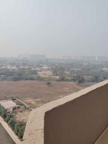 Master Bedroom in 2.5 BHK Apartment at Signature Global Synera, Sector 81 – for Sale