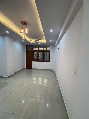 Room in 3 BHK Apartment at Sector 9, Dwarka – for Sale