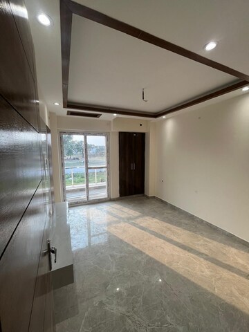 Room in 3 BHK Independent House at Gms Road – for Sale