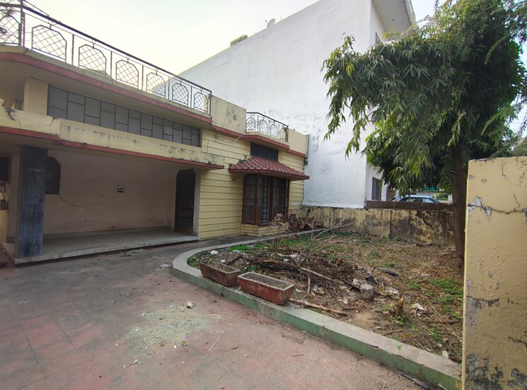 Exterior View, vijay park 3 Bedroom 410 Sq.Yd. Independent House In Vijay Park Dehradun 7769678