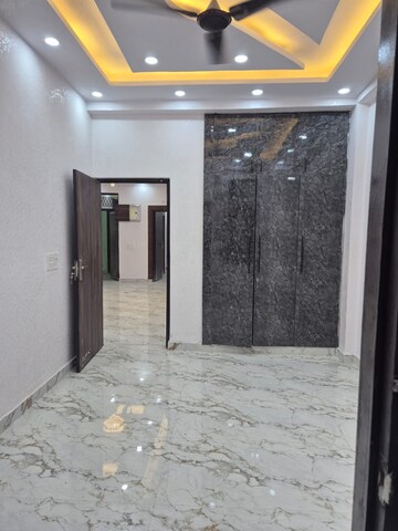 3 BHK Builder Floor For Sale in Gyan Khand I
