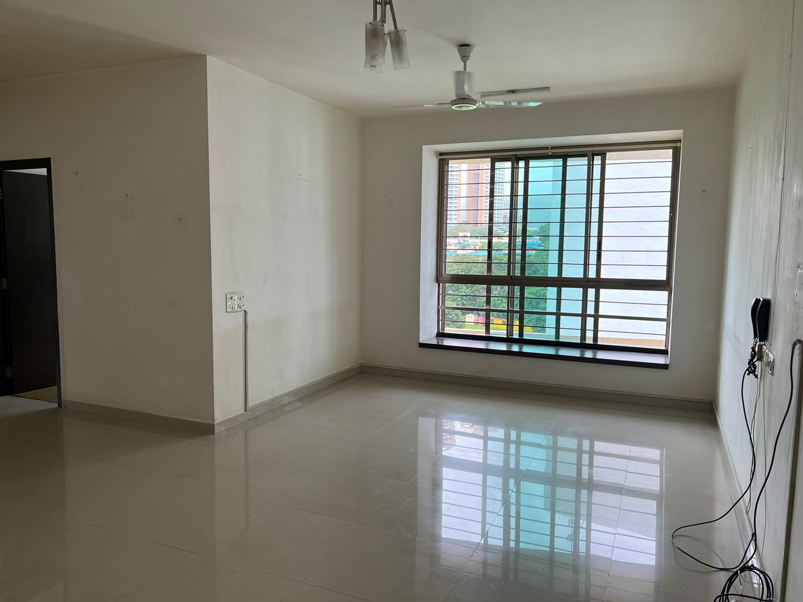 2.5 BHK Apartment For Rent in Oberoi Realty Woods Goregaon East Mumbai  7769810