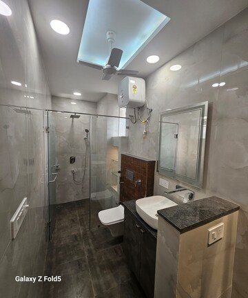 Bathroom in 3 BHK Builder Floor at Sector 28 – for Sale