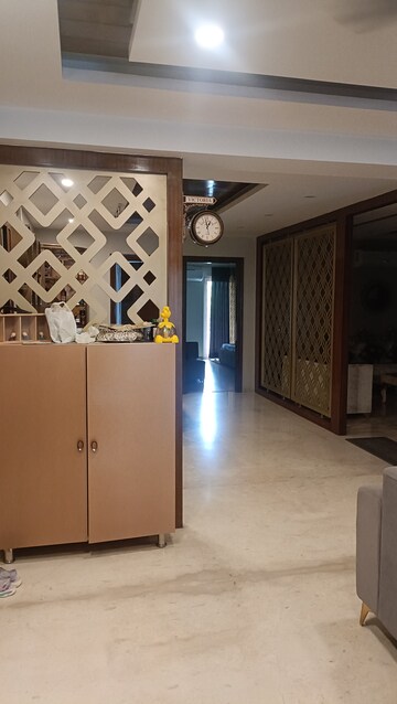 Room in 6+ BHK Villa at Palam Vihar Residents Association, Palam Vihar – for Sale