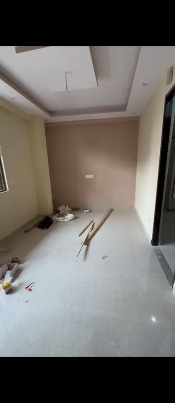 Room in 1 BHK Builder Floor at Mehrauli – for Rent