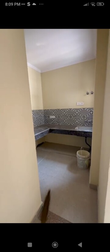 Furnished Amenities in 1 BHK Builder Floor at Mehrauli – for Rent