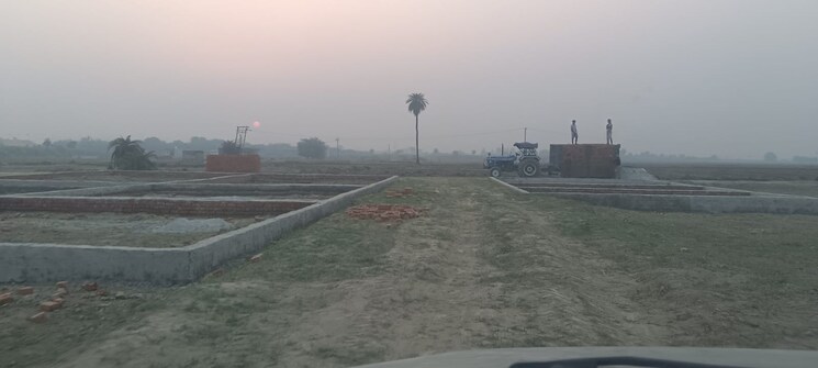 undefined, bhopani village  125 Sq.Yd. Plot In Bhopani Village Faridabad 7770120