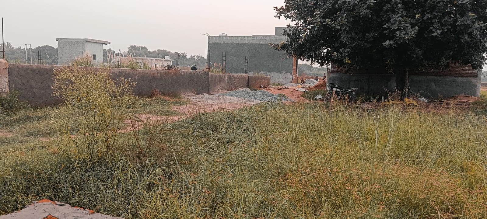 Plot For Sale in Bhopani