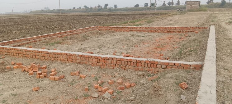 undefined, bhopani village  133 Sq.Yd. Plot In Bhopani Village Faridabad 7770171