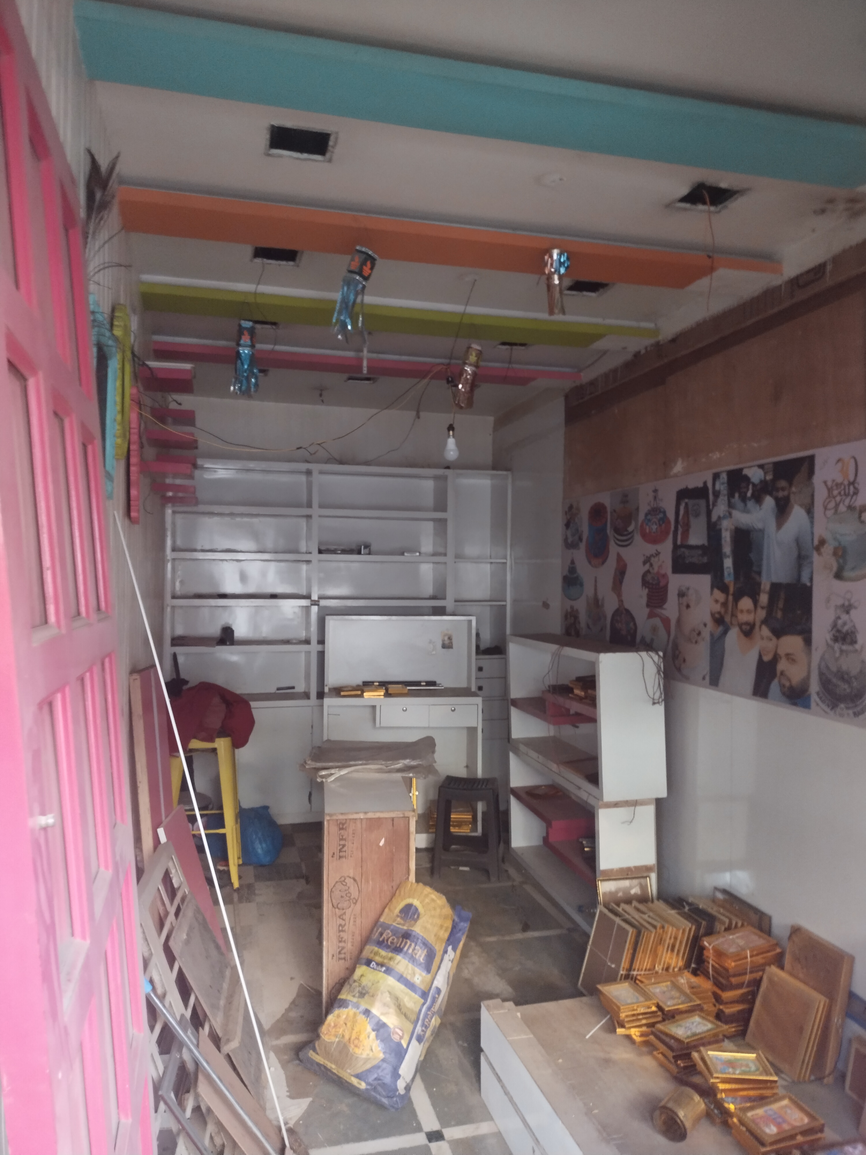 Commercial Shop 250 Sq.Ft. For Rent in Kurla East Mumbai  7770181