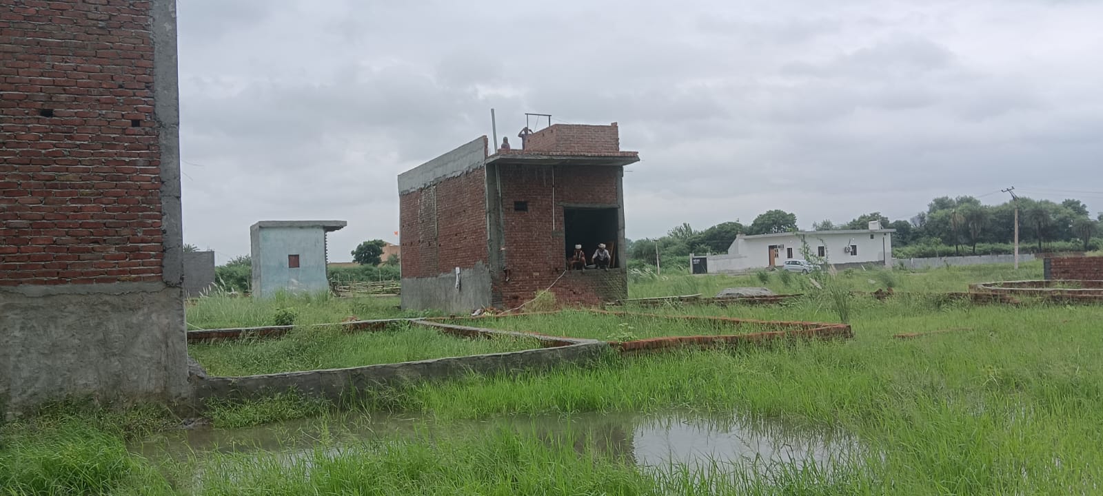 Plot For Sale in Bhopani