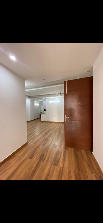 Room in 3 BHK Builder Floor at Chattarpur – for Sale