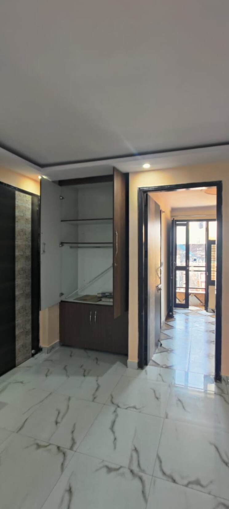 Room, bamnoli village 3 Bedroom 1000 Sq.Ft. Builder Floor In Bamnoli Village Delhi 7770299