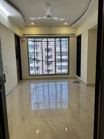 Room in 1 BHK Apartment at Bandra West – for Rent