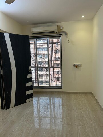 Room in 1 BHK Apartment at Bandra West – for Rent