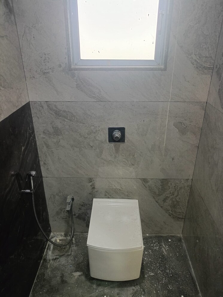 Bathroom, belapur sector 3a 3 Bedroom 1723 Sq.Ft. Apartment In Belapur Sector 3a Navi Mumbai 7770449