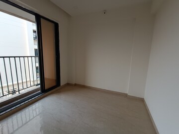 Room in 1 BHK Apartment at Vasai West – for Sale