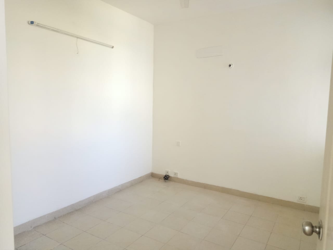 2 BHK Apartment For Sale in Ansal Sushant Golf city