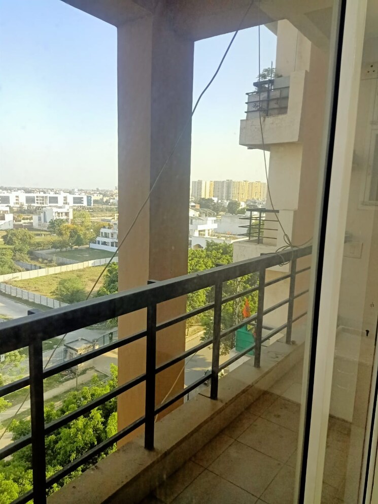 Balcony, ansal-sushant-golf-city 2 Bedroom 1160 Sq.Ft. Apartment In Sushant Golf City Lucknow 7770578