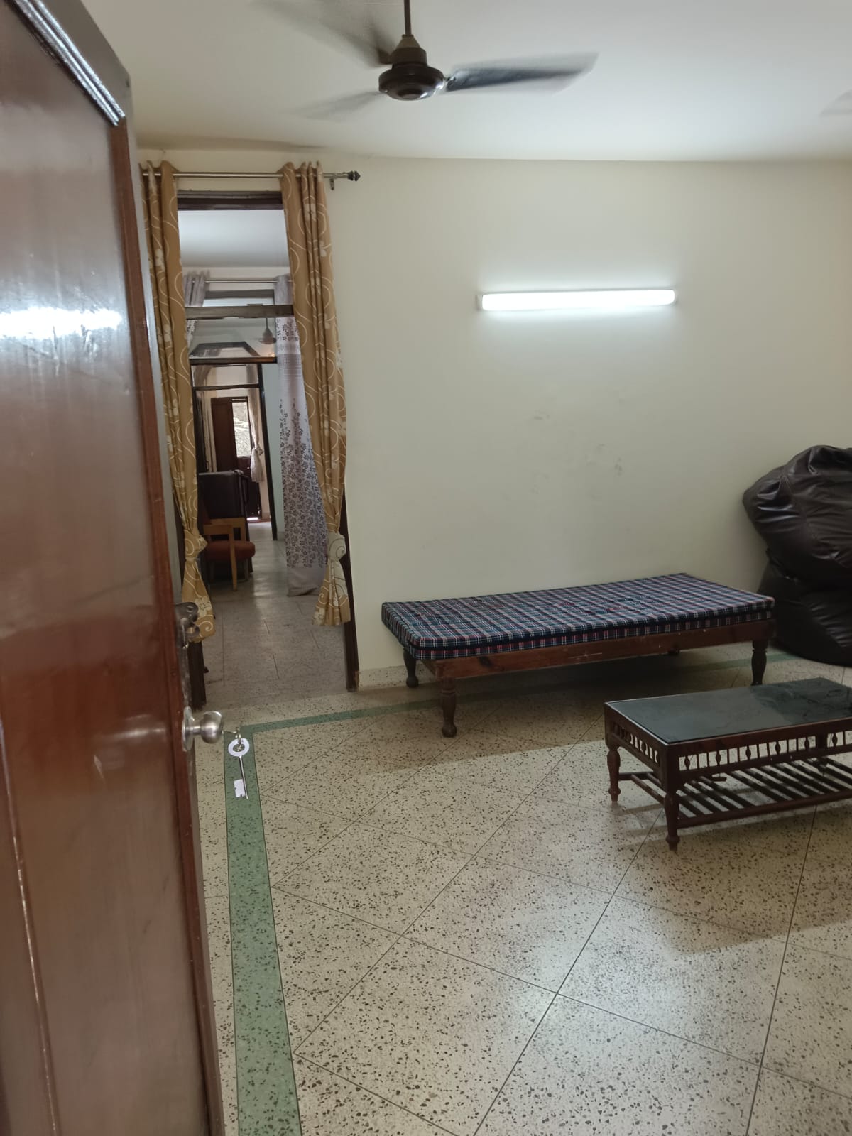 2 BHK Builder Floor For Rent in Lajpat Nagar -4