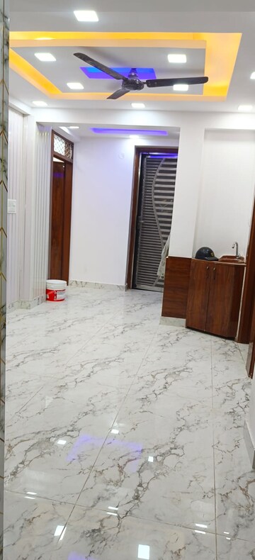 Bedroom in 2 BHK Apartment at Shaheen Bagh – for Sale