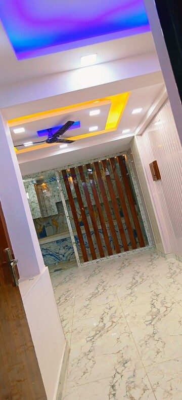 Bedroom in 2 BHK Apartment at Shaheen Bagh – for Sale