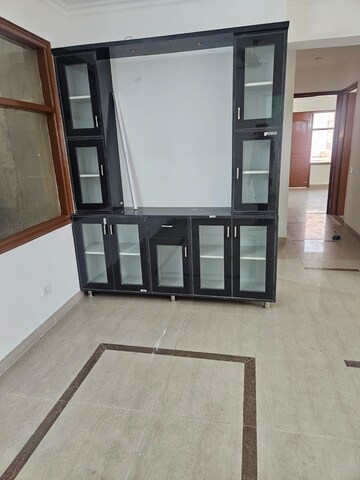Room in 3 BHK Apartment at Pinnacle Aeren Homes, Pir Machalla – for Sale