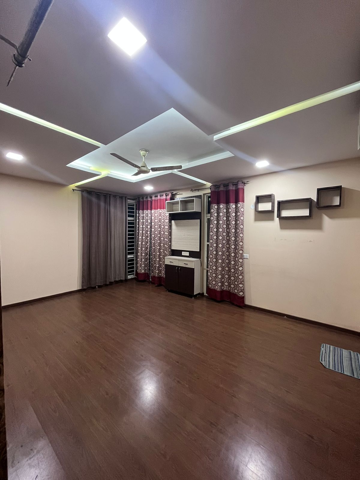 2 BHK Apartment For Resale in Omaxe Heights Sector 86 Faridabad  7770801