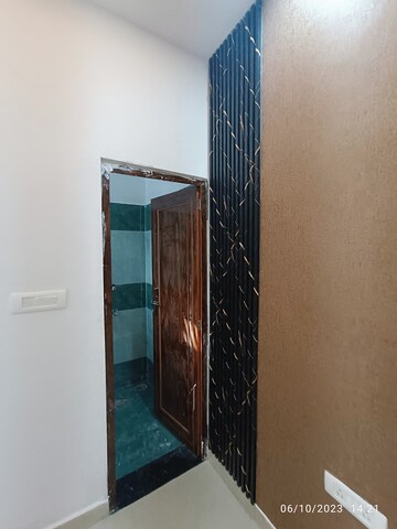 Furnished Amenities in 3 BHK Villa at Gomti Nagar – for Sale
