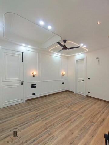 Kitchen in 4 BHK Builder Floor at SS Southend Floors, South City 2 – for Sale