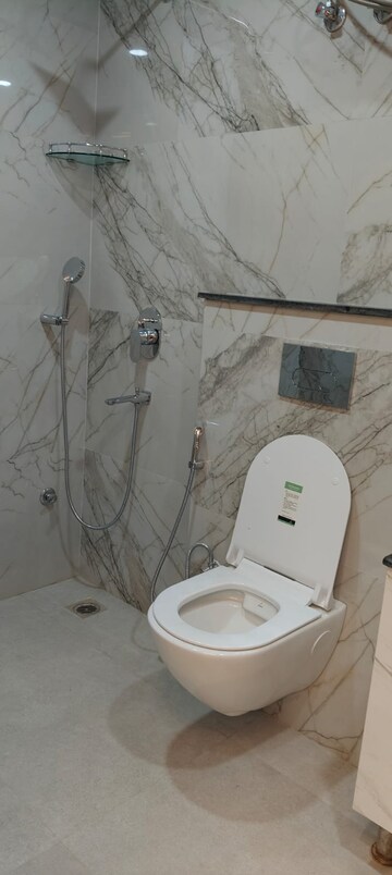 Bathroom in 3 BHK Apartment at Pioneer Park Phase 1, Sector 61 – for Sale