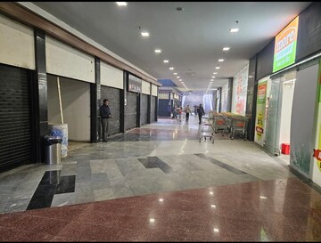  Shop For Rent in Galaxy Blue Sapphire Plaza, Sector 4 Greater Noida