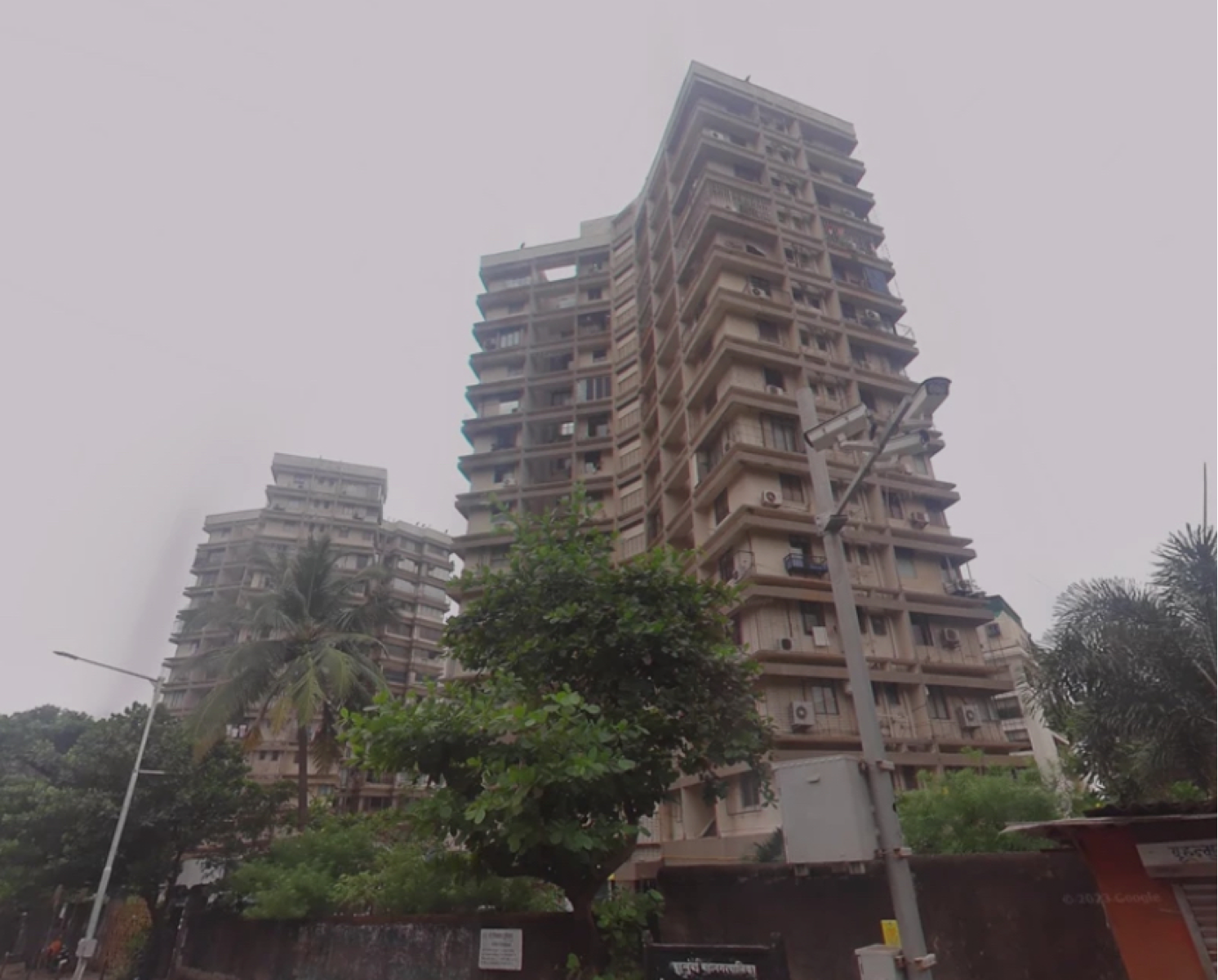 2.5 BHK Apartment For Rent in Vaitarna Apartment Khan Abdul Gafar Road Mumbai  7771465