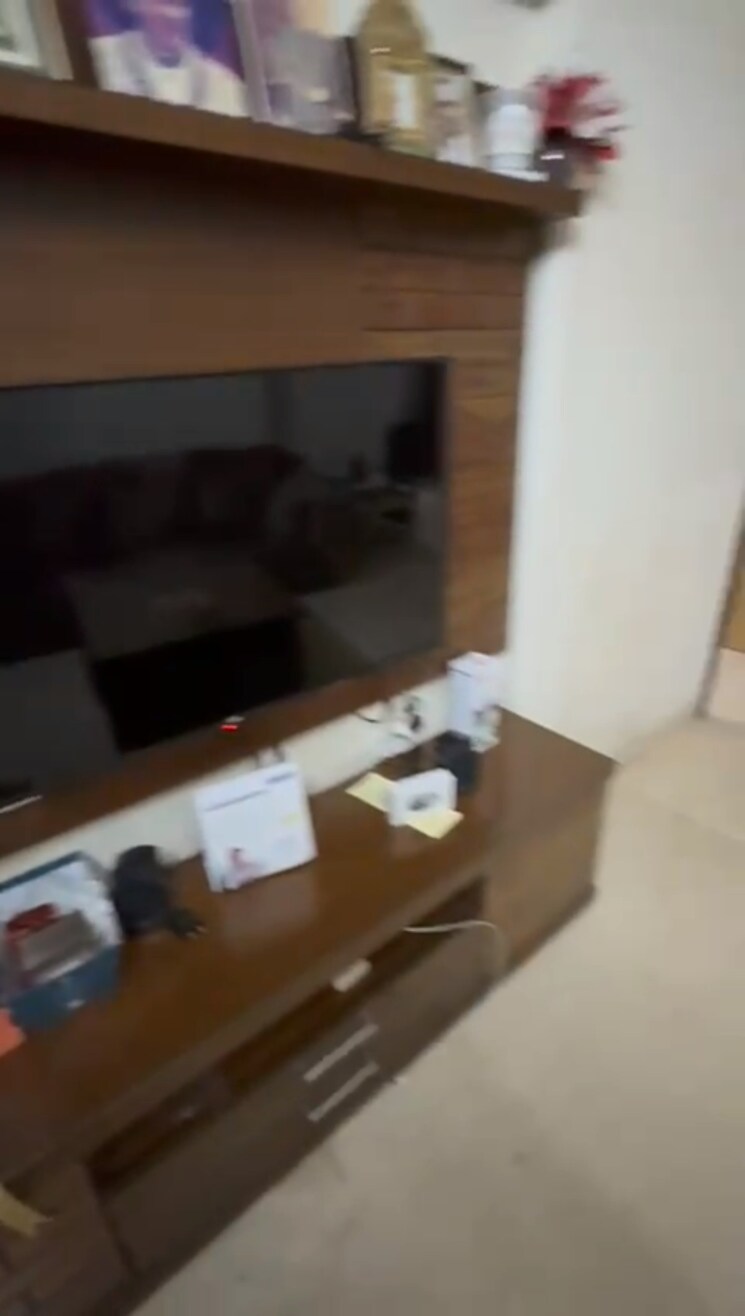 undefined, royal-manor 2 Bedroom 615 Sq.Ft. Apartment In Bandra West Mumbai 7771479