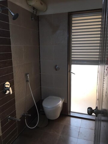 Bathroom in 2 BHK Apartment at Fenkin Belleza, Kasarvadavali – for Sale