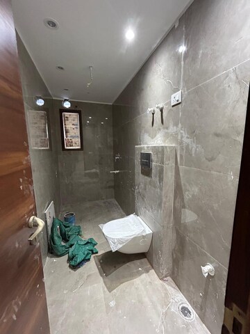 Master Bedroom in 3 BHK Builder Floor at Saket – for Sale