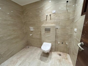 Master Bedroom in 3 BHK Builder Floor at Saket – for Sale