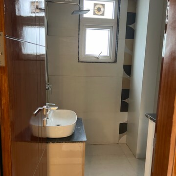 Bathroom in 3 BHK Apartment at BPTP Amstoria, Sector 102 – for Sale